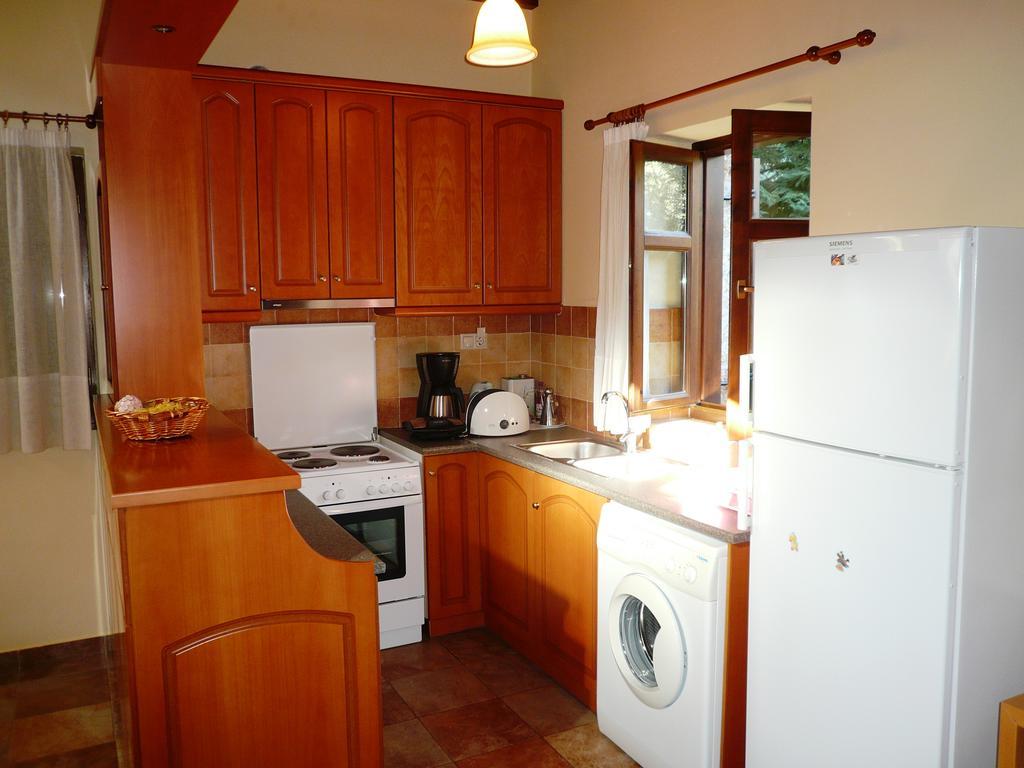 Maison Viros Kardamíli Szoba fotó