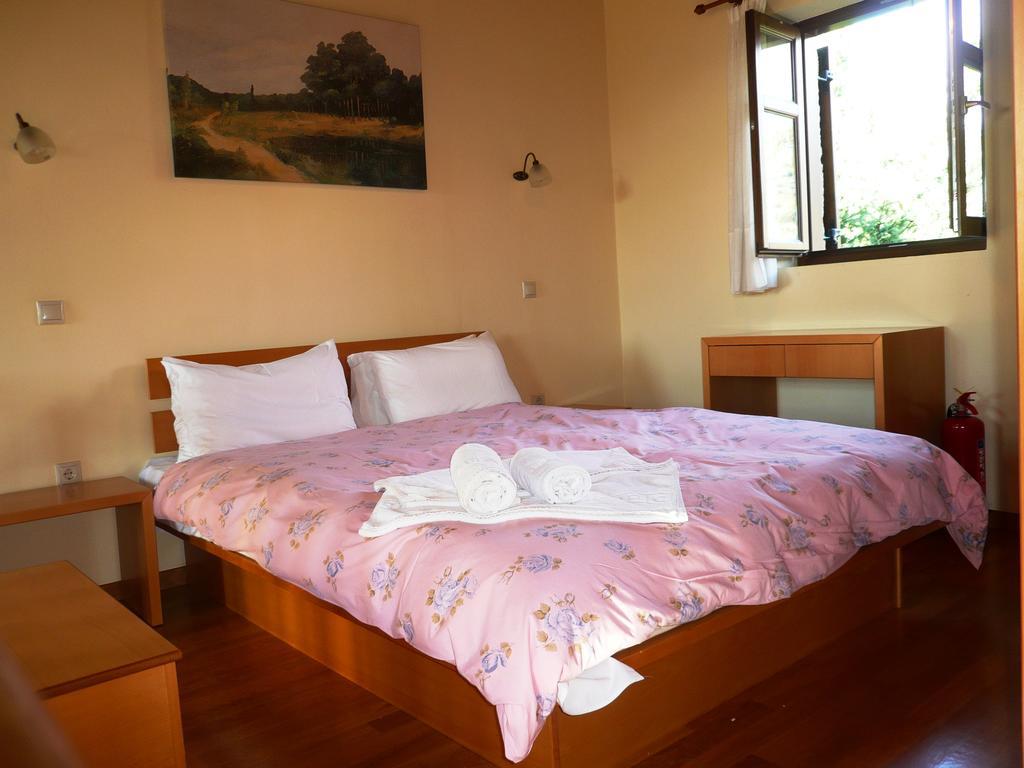 Maison Viros Kardamíli Szoba fotó